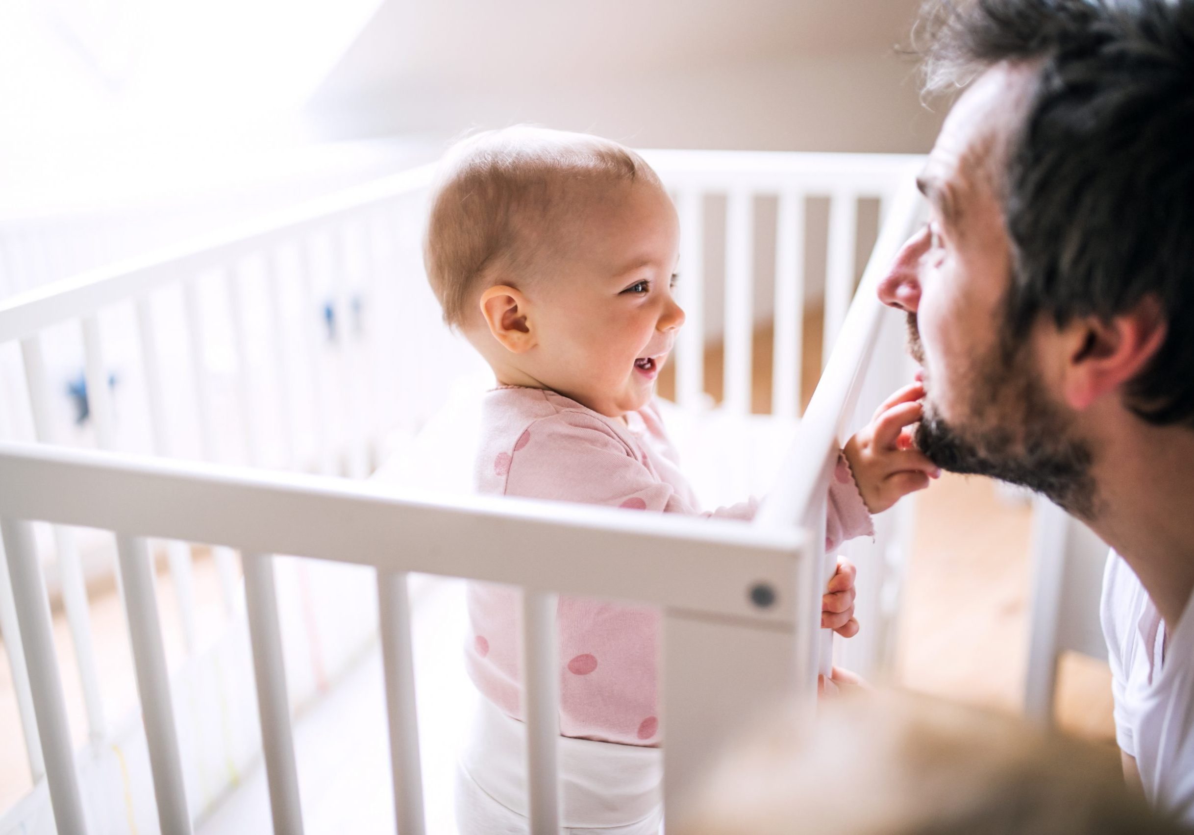 Communiceren met je baby - interactie vader en kind